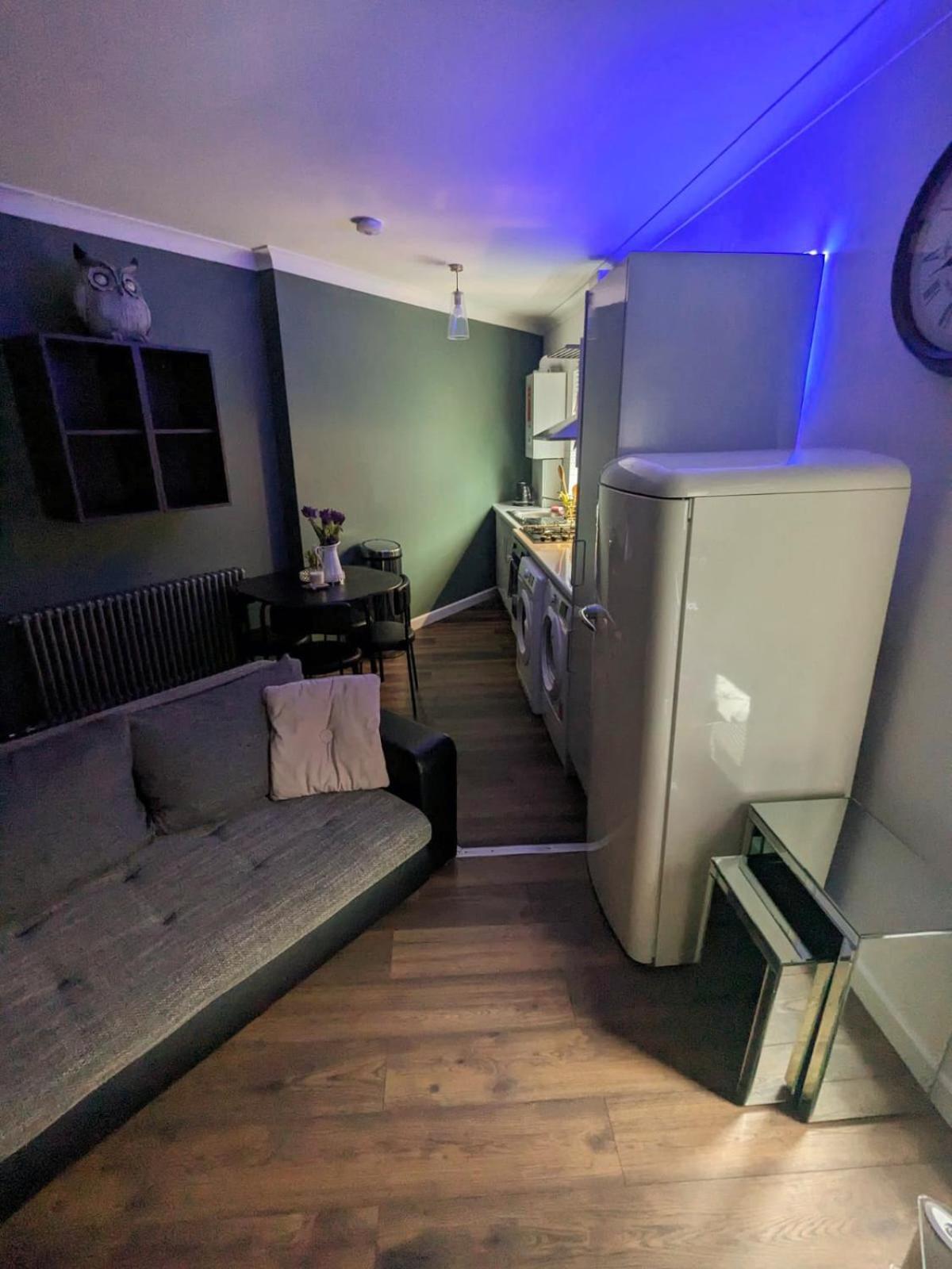 Bright & Modern Apartment In Hackney Wick E3 ลอนดอน ภายนอก รูปภาพ